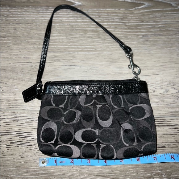 Coach Black/Silver Signature Wristlet Clutch with Strap - Picture 2 of 8